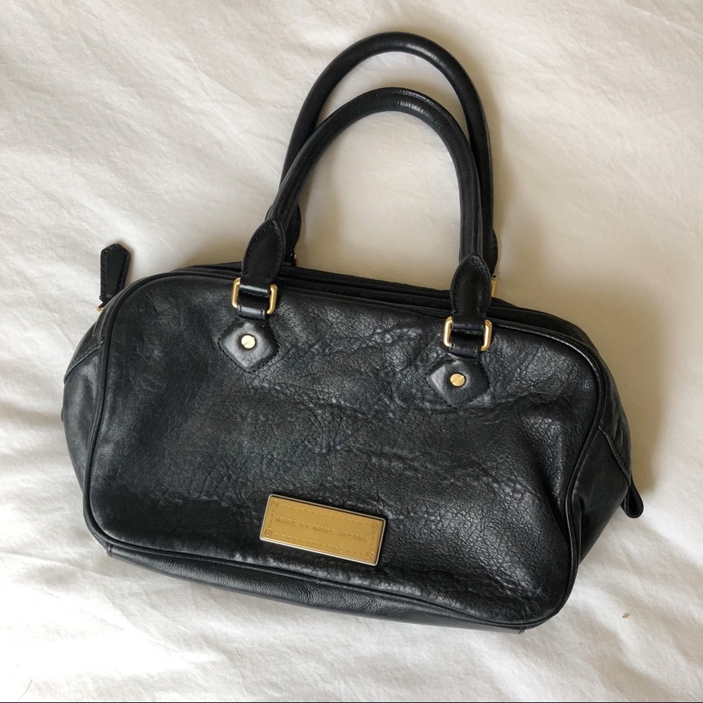 Marc By Marc Jacobs leather double zipper purse